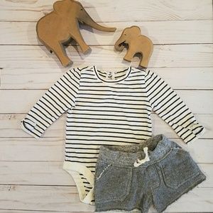 Baby 3-6mo long sleeve onesie and short set.